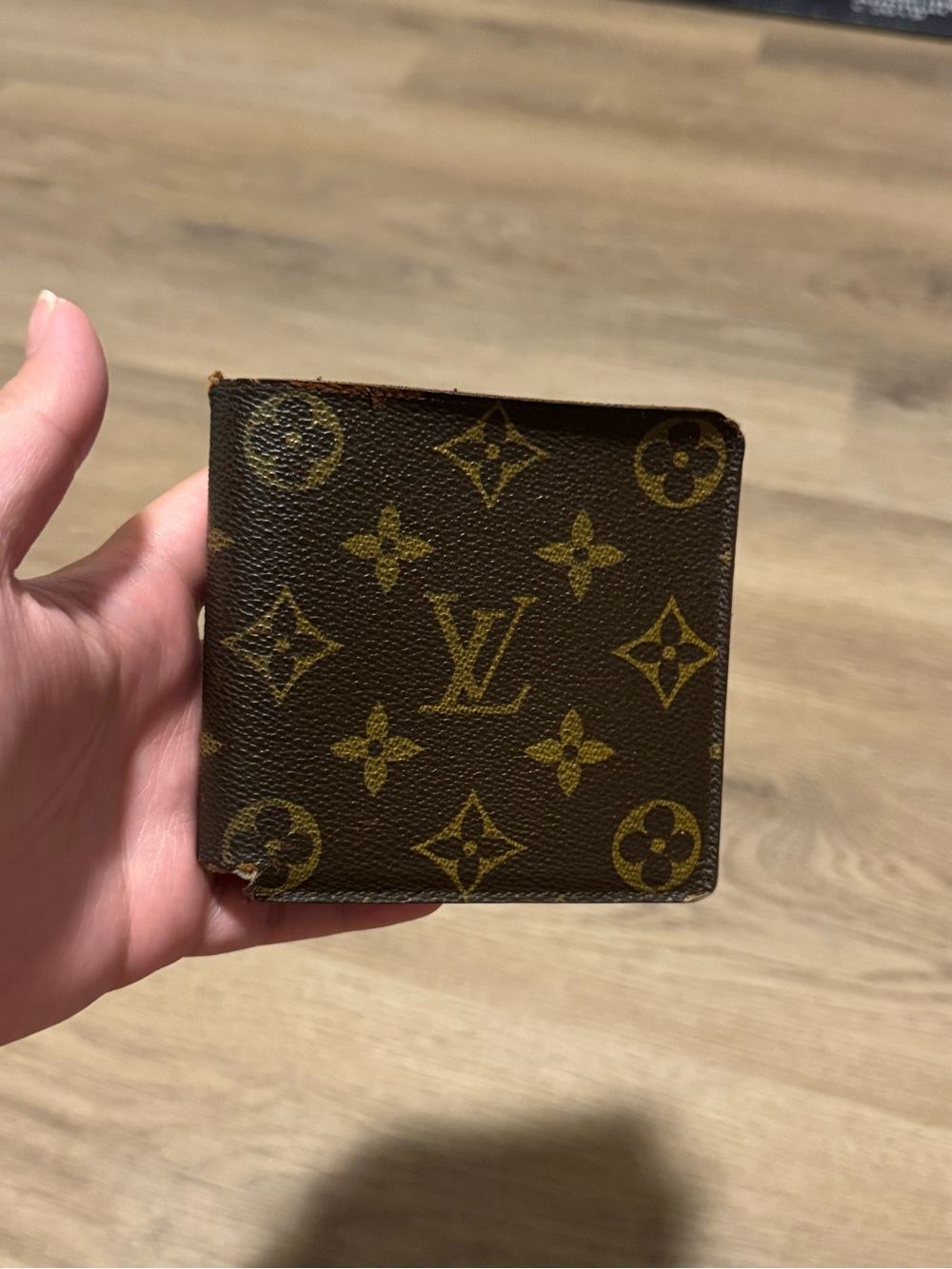 Louis Vuitton Monogram Bifold Wallet with Coin Pocket